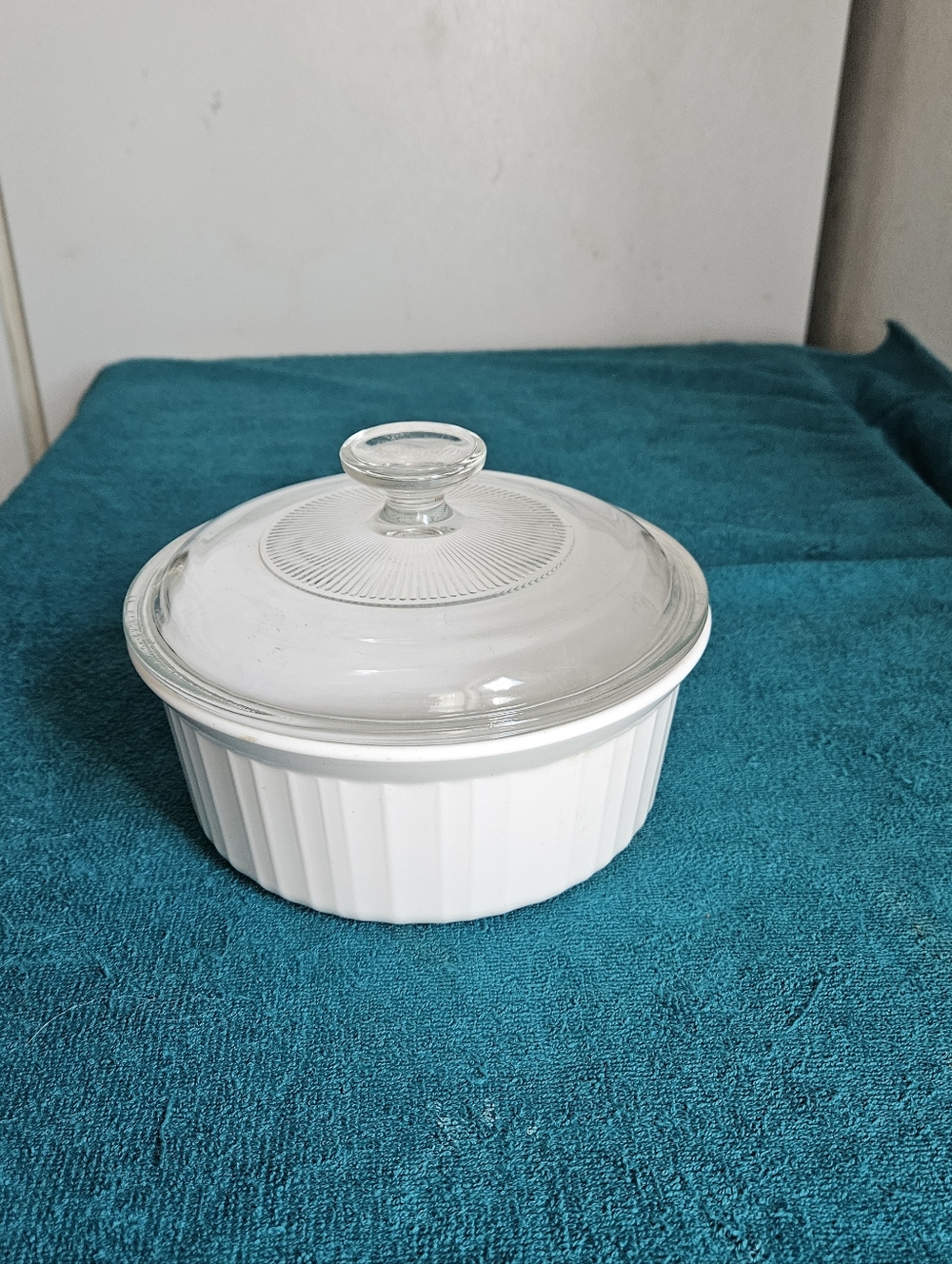 Corningware White Ribbed Casserole Dish with Glass Lid